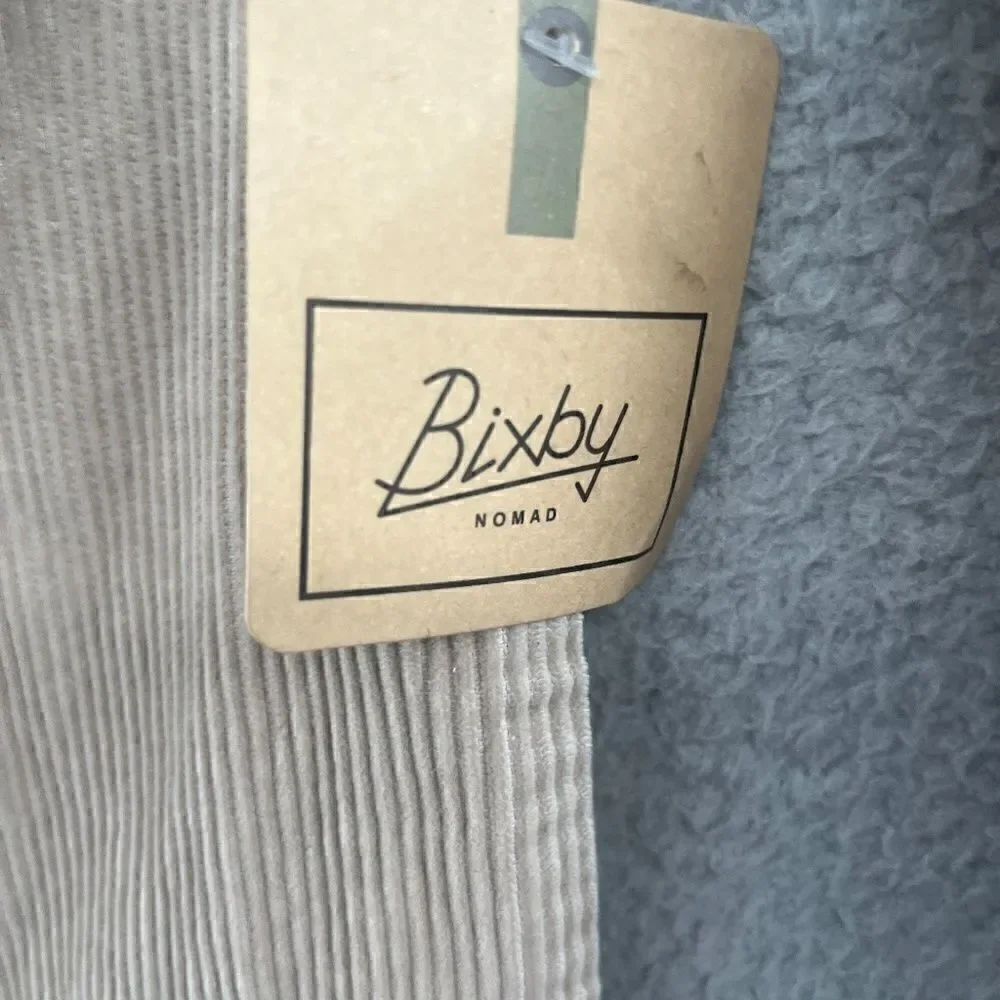NWT Stitchfix Bixby Nomad Button-down Corduroy Shacket size 12-14 girls Tan